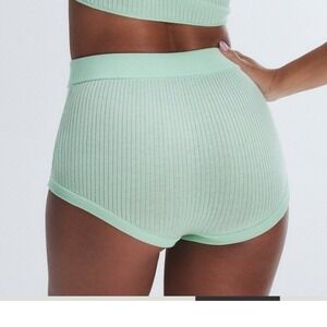 Savage X Fenty Women's Featherweight Knit Booty Short CD4 Mojito Green XL NWT